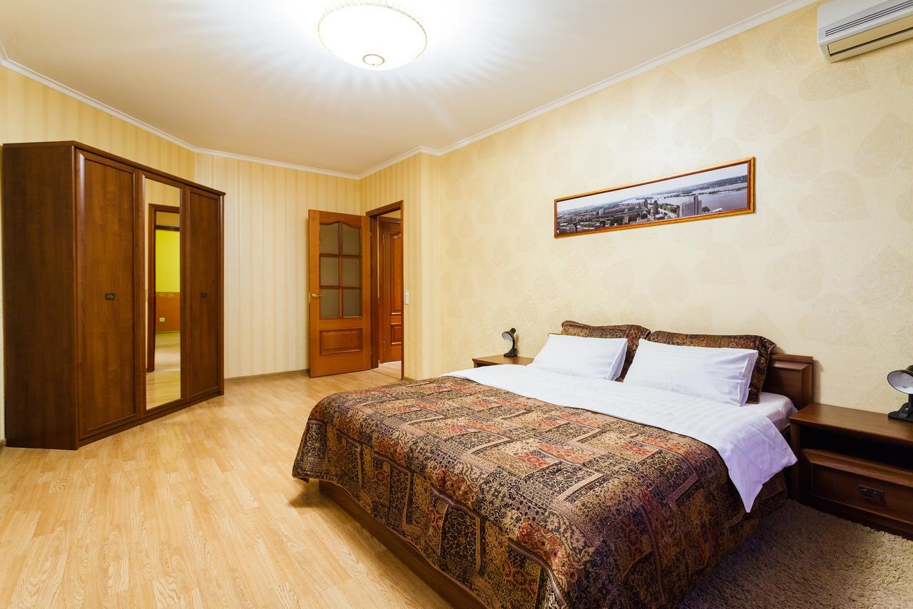 Apartment In Complex Korona On Knyazhyi Zaton 21 Kijev Kültér fotó