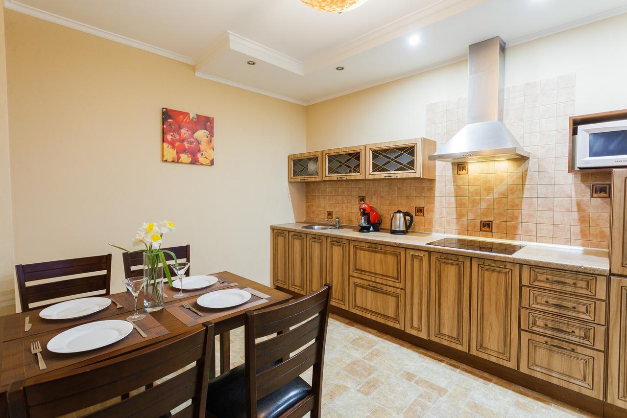 Apartment In Complex Korona On Knyazhyi Zaton 21 Kijev Kültér fotó