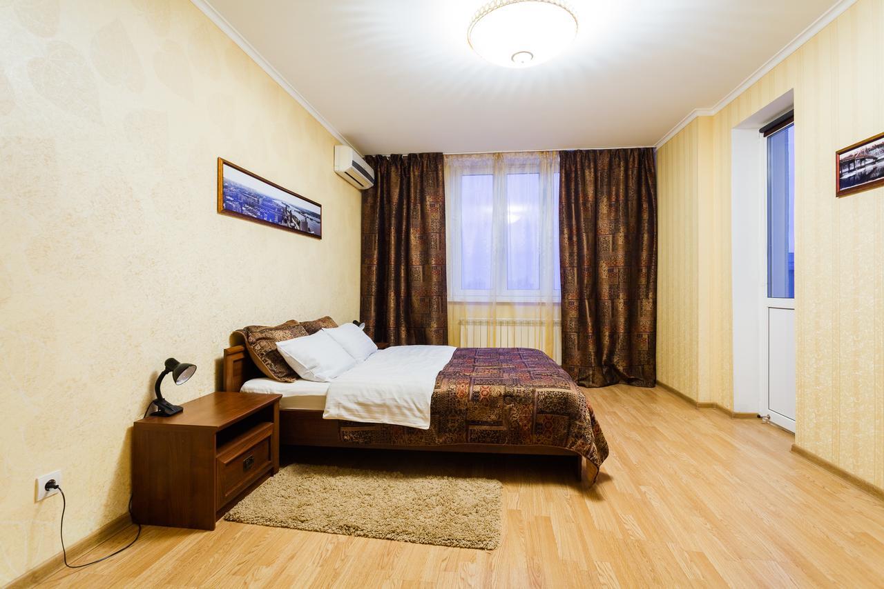 Apartment In Complex Korona On Knyazhyi Zaton 21 Kijev Kültér fotó
