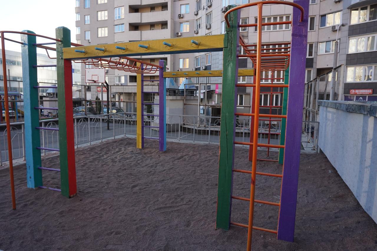 Apartment In Complex Korona On Knyazhyi Zaton 21 Kijev Kültér fotó